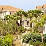 Messina Aparthotel Kyparissia