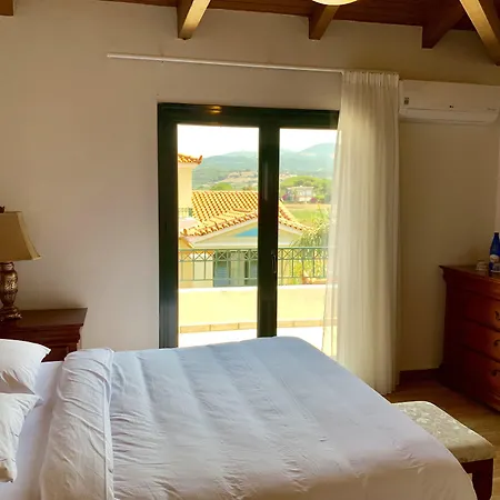 Aparthotel Messina Kyparissia