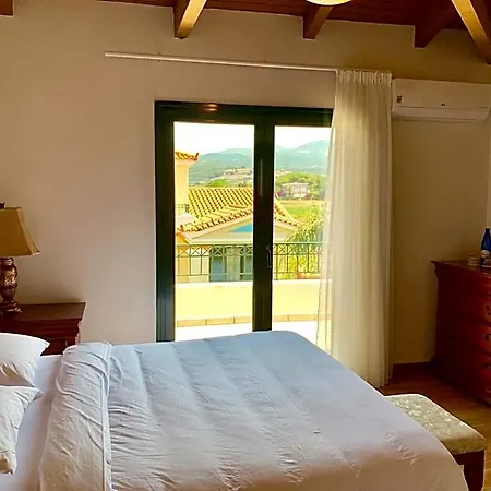 Messina 公寓式酒店 4*