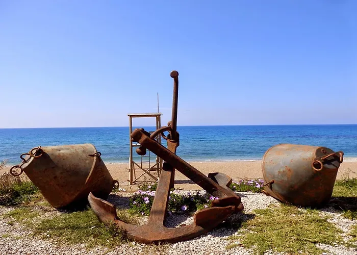 Апарт-отель Messina Кипарисия