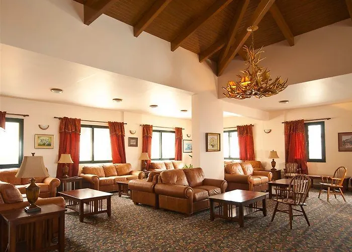 Messina Aparthotel 4*