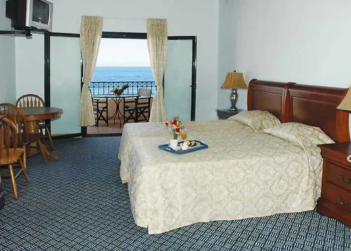 Aparthotel Messina